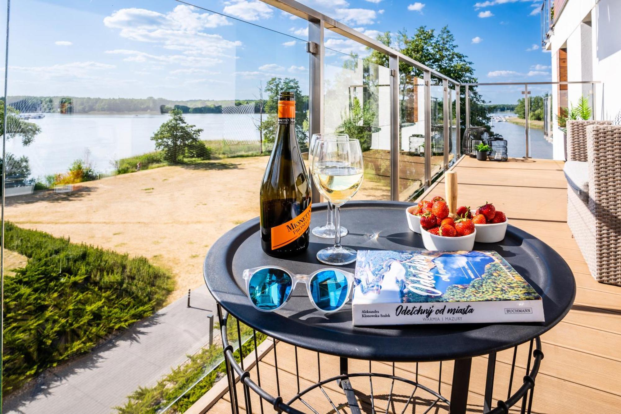 Perfect View - Najlepszy Widok W Ilawie Plus Garaz Podziemny, Winda, Netflix Илава Экстерьер фото